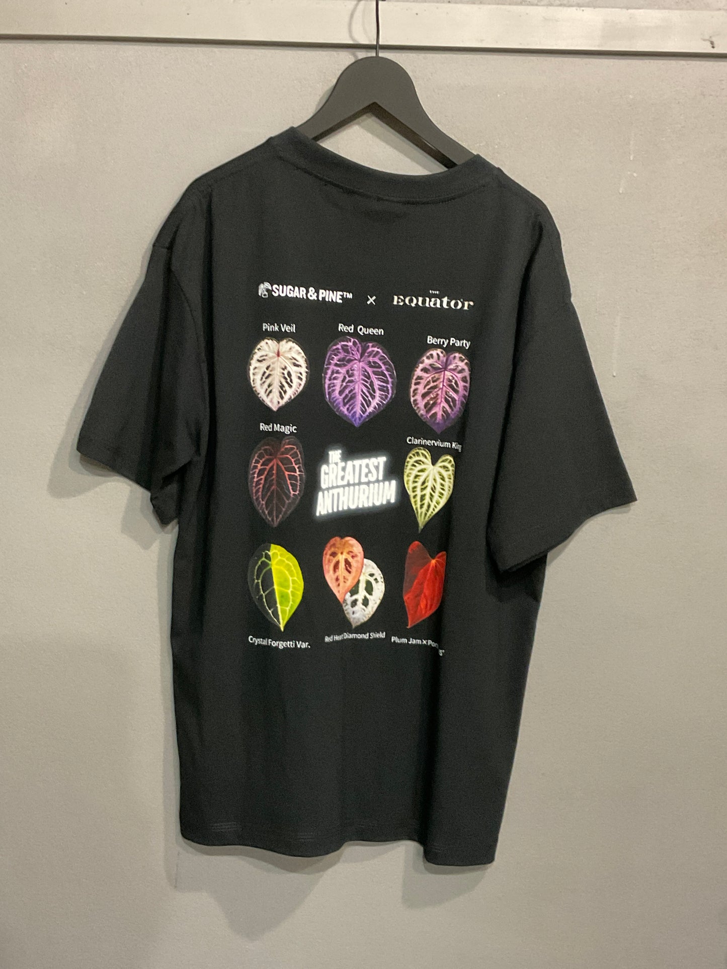 アンスリウムTシャツ 黒
